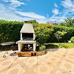 Beausoleil Xl-geneva, Lake, Mountains-full Stay-spa Optional Extra Fee