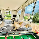 Beausoleil Xl-geneva, Lake, Mountains-full Stay-spa Optional Extra Fee Appartement