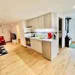 Beausoleil Xl-geneva, Lake, Mountains-full Stay-spa Optional Extra Fee Appartement